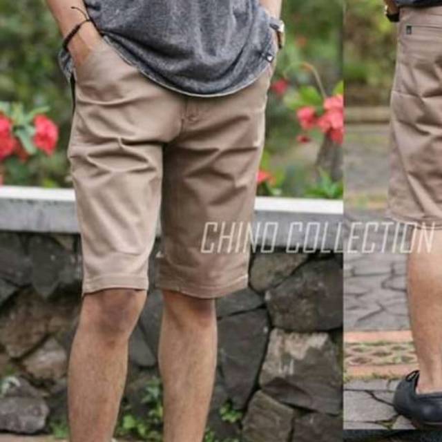 Celana pendek chinos karet pria yg lagi trend