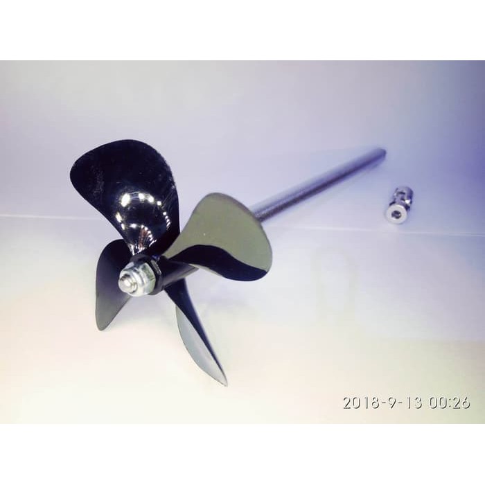 Rc boat shaft propeller 1set 4 blades 4mm Shaft joint 3.17mm