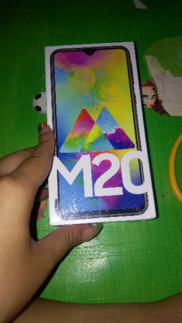 Samsung Galaxy M20 [ 3Gb / 32Gb ] - Garansi Resmi | Shopee