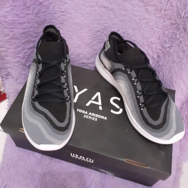 NAH Project [Woman]. Yoga Arizona Series (no.39)