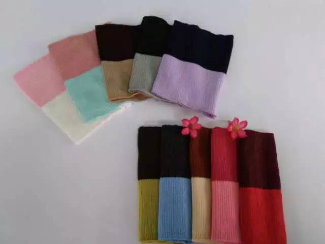 CIPUT BANDANA RAJUT NYAMAN 2WARNA  (SATUAN/PCS )