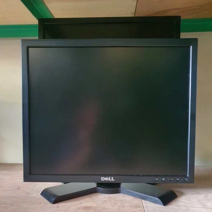 LCD MONITOR DELL 19IN SQUARE MODEL P190SB KOMPLIT KABEL VGA POWER