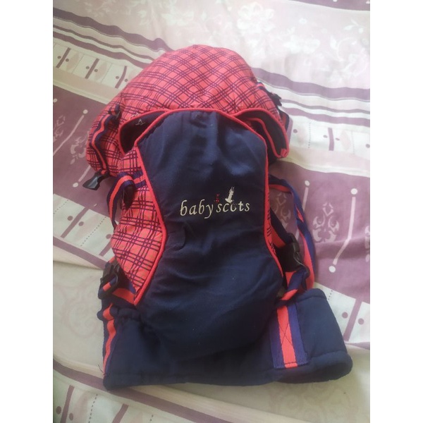 gendongan depan anak