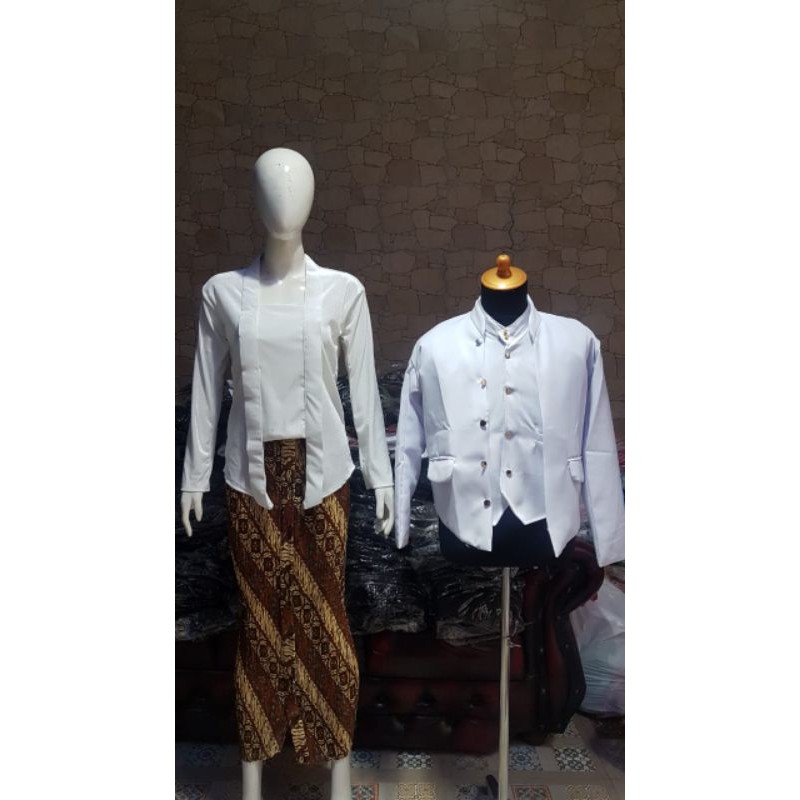 satu set kebaya+beskap+rok plisket