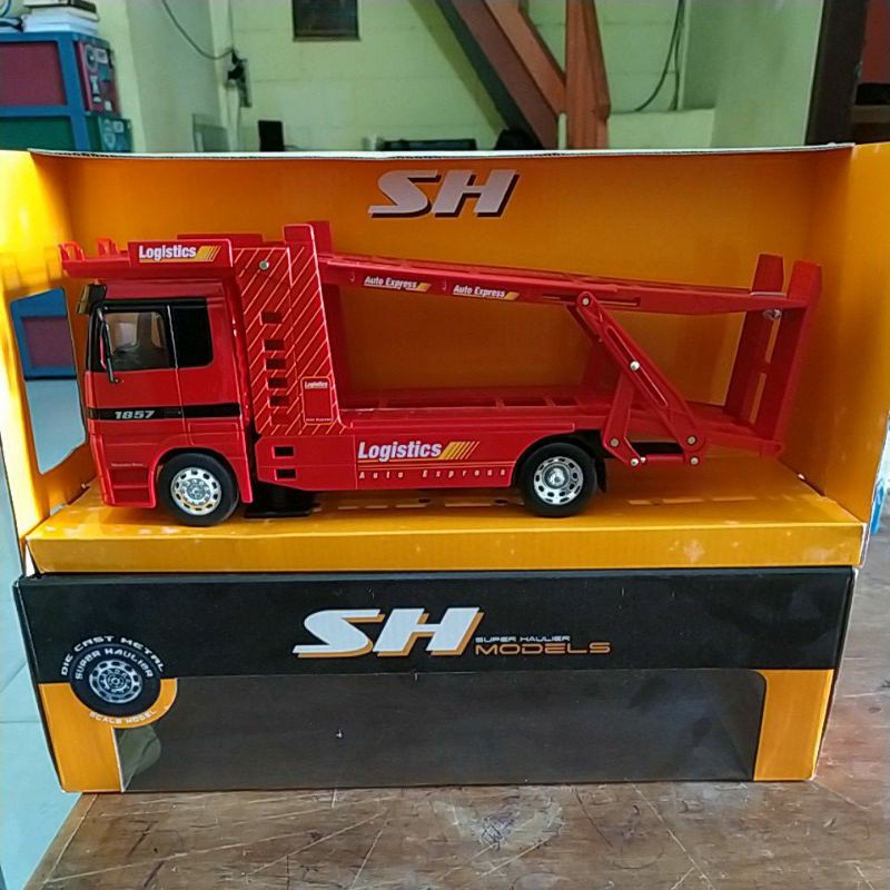 Diecast Miniatur Truk Pengangkut Mobil Mercedes Benz Actros 1857 Truck Transporter Pembawa