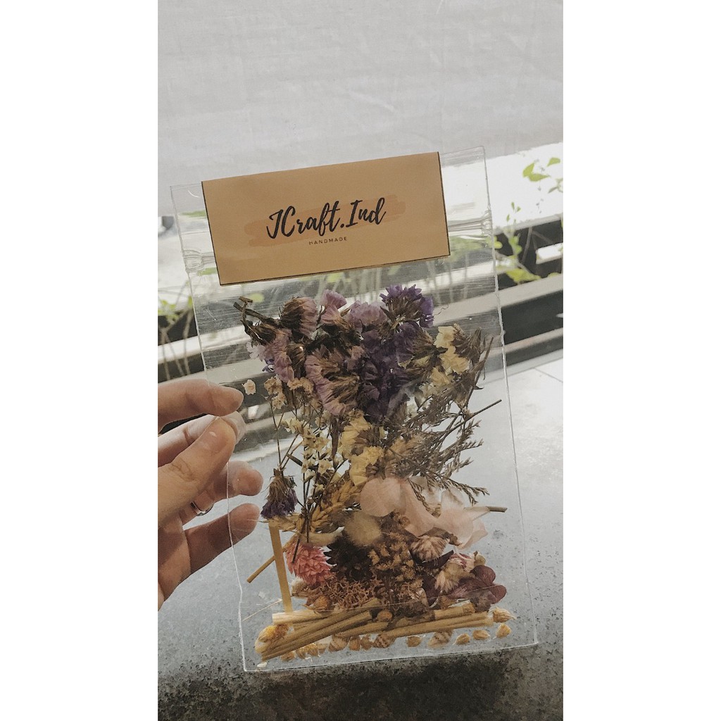 

BUNGA KERING (MIX BUNGA)