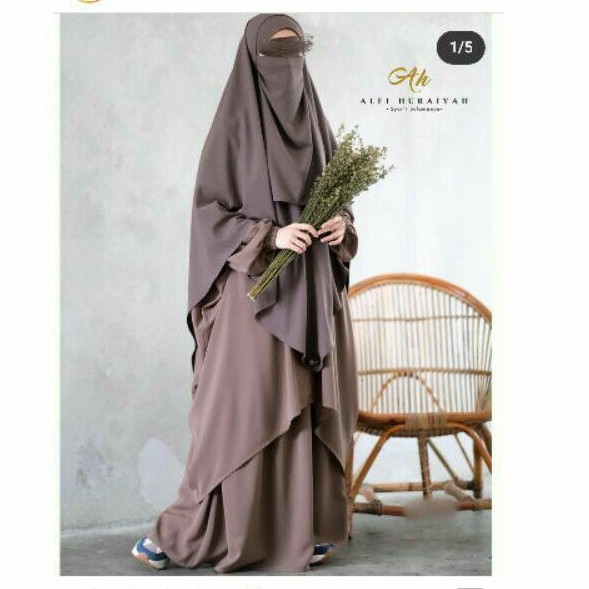 Putri Tunik brand Alfi Huraiyah