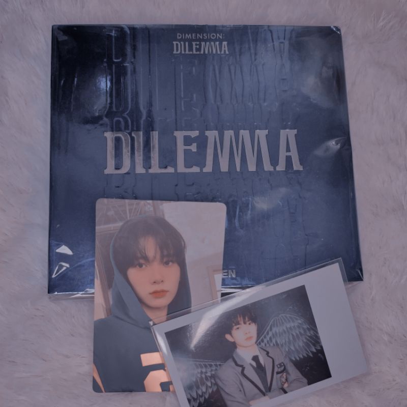 [booked] enhypen essential heeseung hoodie dilemma