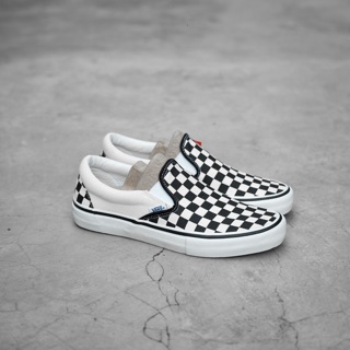 asher checkered vans
