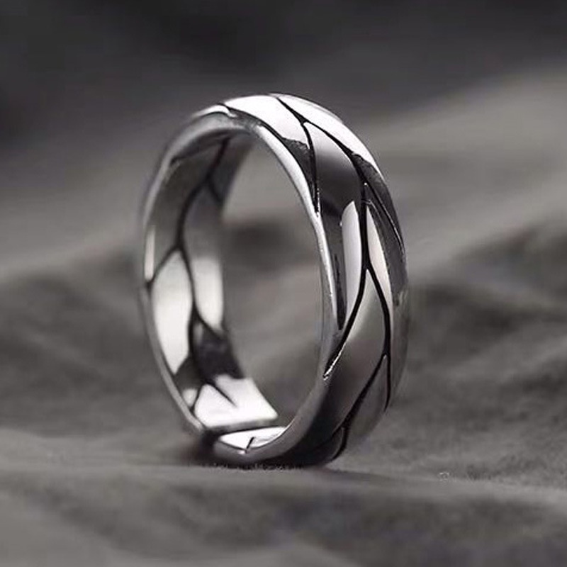 Cincin Model Terbuka Bahan Metal Gaya Klasik Punk Untuk Pria