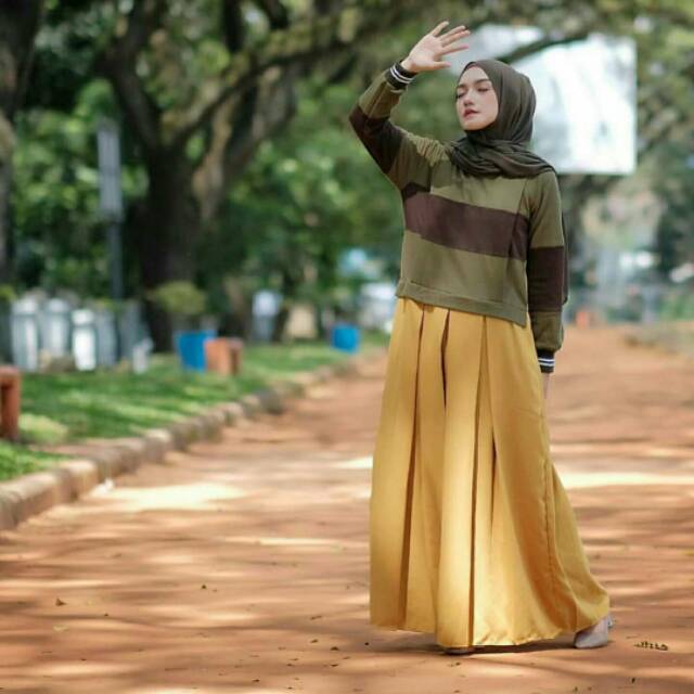 NAIVA DRESS BY LALUNE