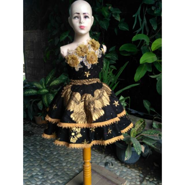 Baju pesta anak/ baju fashion show anak/ gaun pesta/ gaun fashion show batik