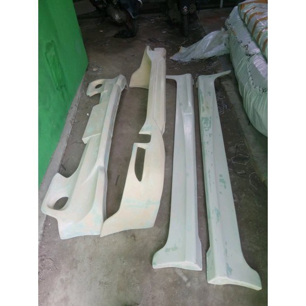 BUMPER BODYKIT Avanza Luxury type G .