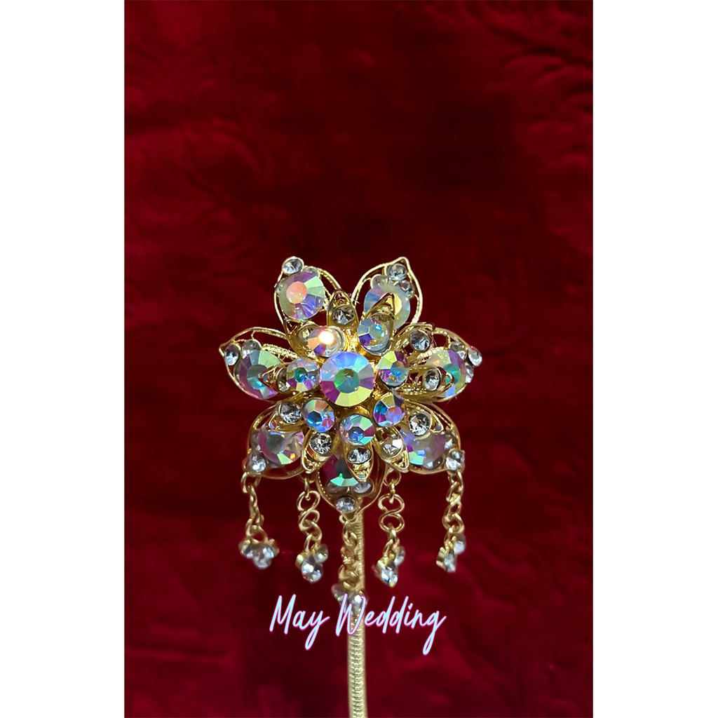 Cunduk Mentul Kembang Batu Besar