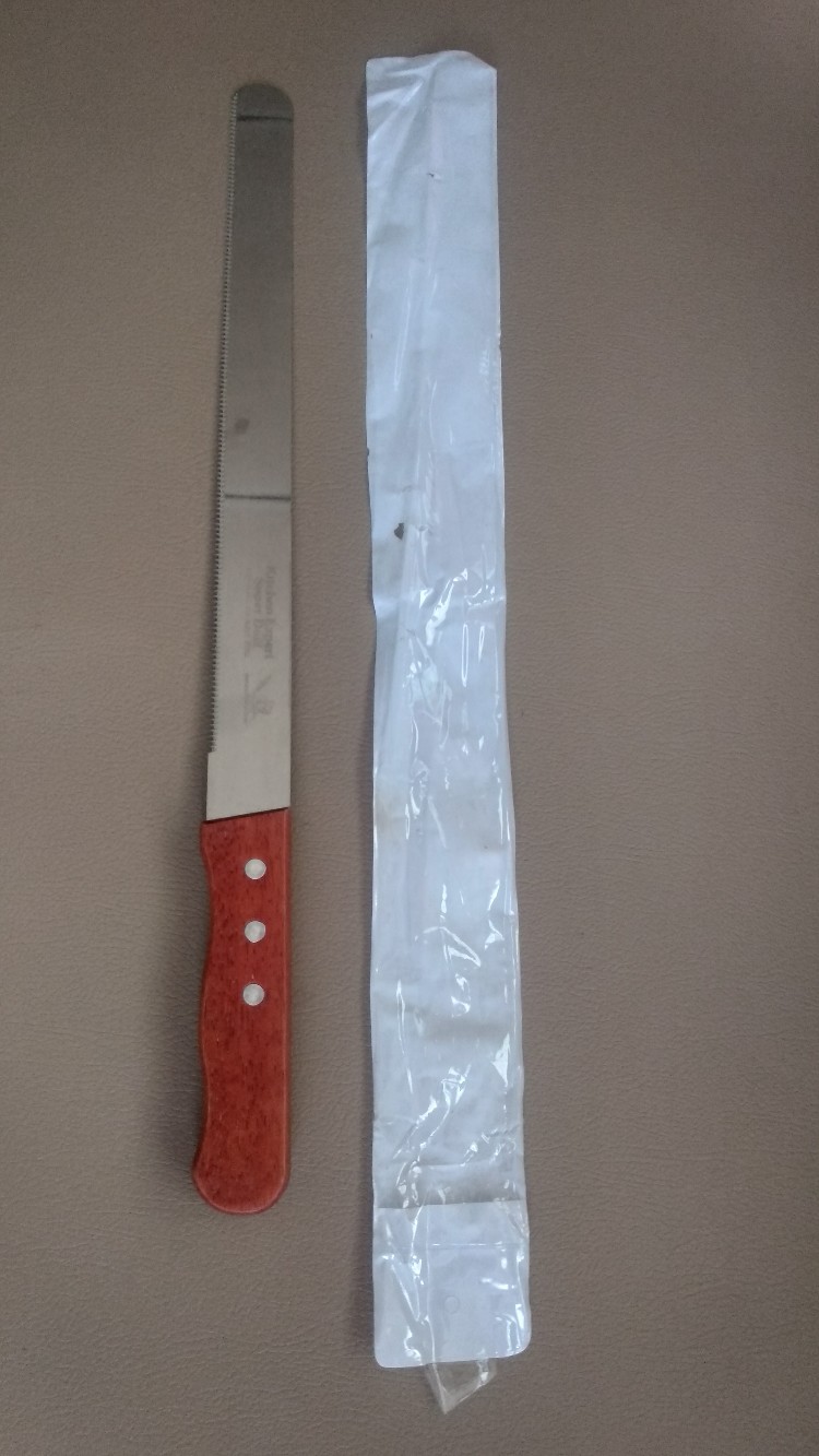 Pisau Cake Roti Kue Gerigi  Panjang Kue 25 - 35 Cm Stainless Kitchen Expert Knife Super Doll