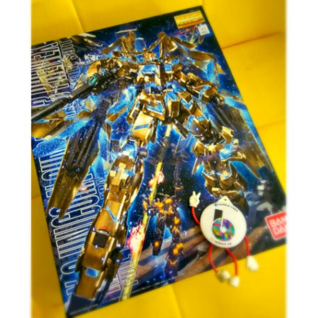 Bandai MG rx-0 unicorn gundam 03 phenex