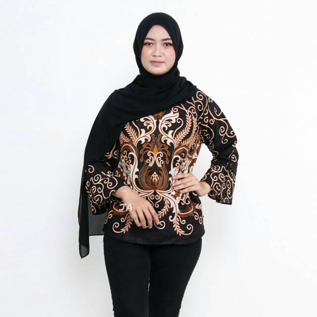 Batik pekalongan wanita