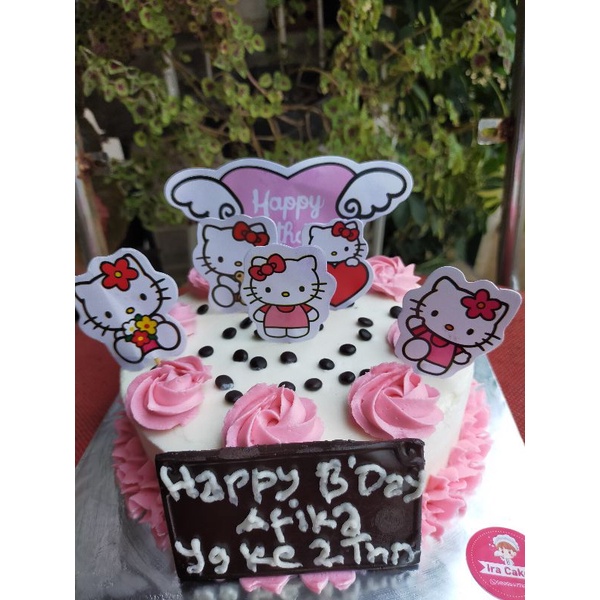 

kue ulang tahun karakter hellokitty uk 16cm & uk 20Cm