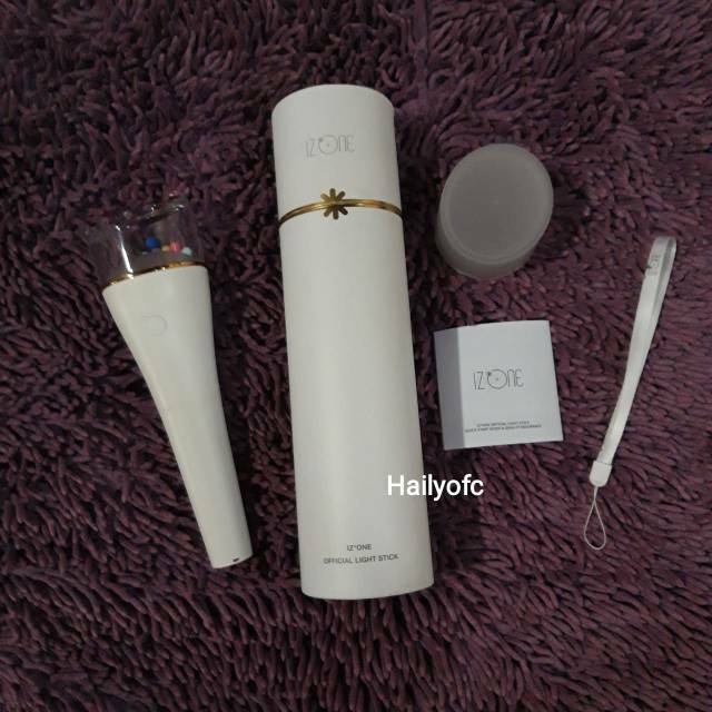 IZONE OFFICIAL LIGHTSTICK