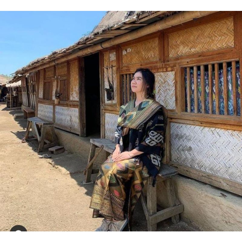 Baju tenun lambung lombok