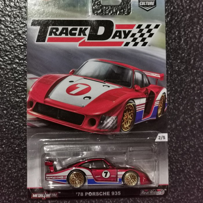 Hot Wheels 78 Porsche 935 Track Day Car culture