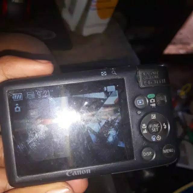 Canon IXUS 130