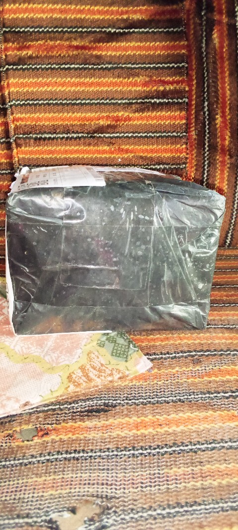 Cream Wings Biru 1/4 200gr