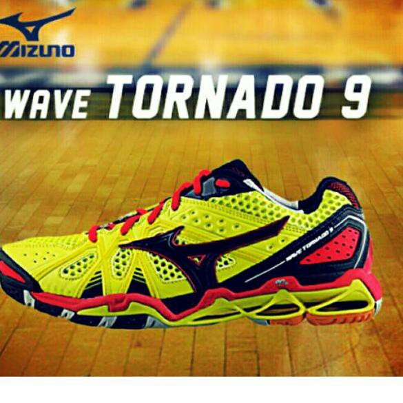 mizuno wave tornado 9 yellow