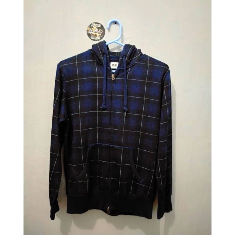 ZIPHOODIE/HOODIE/JAKET/SWITER UNIQLO TARTAN ORIGINAL