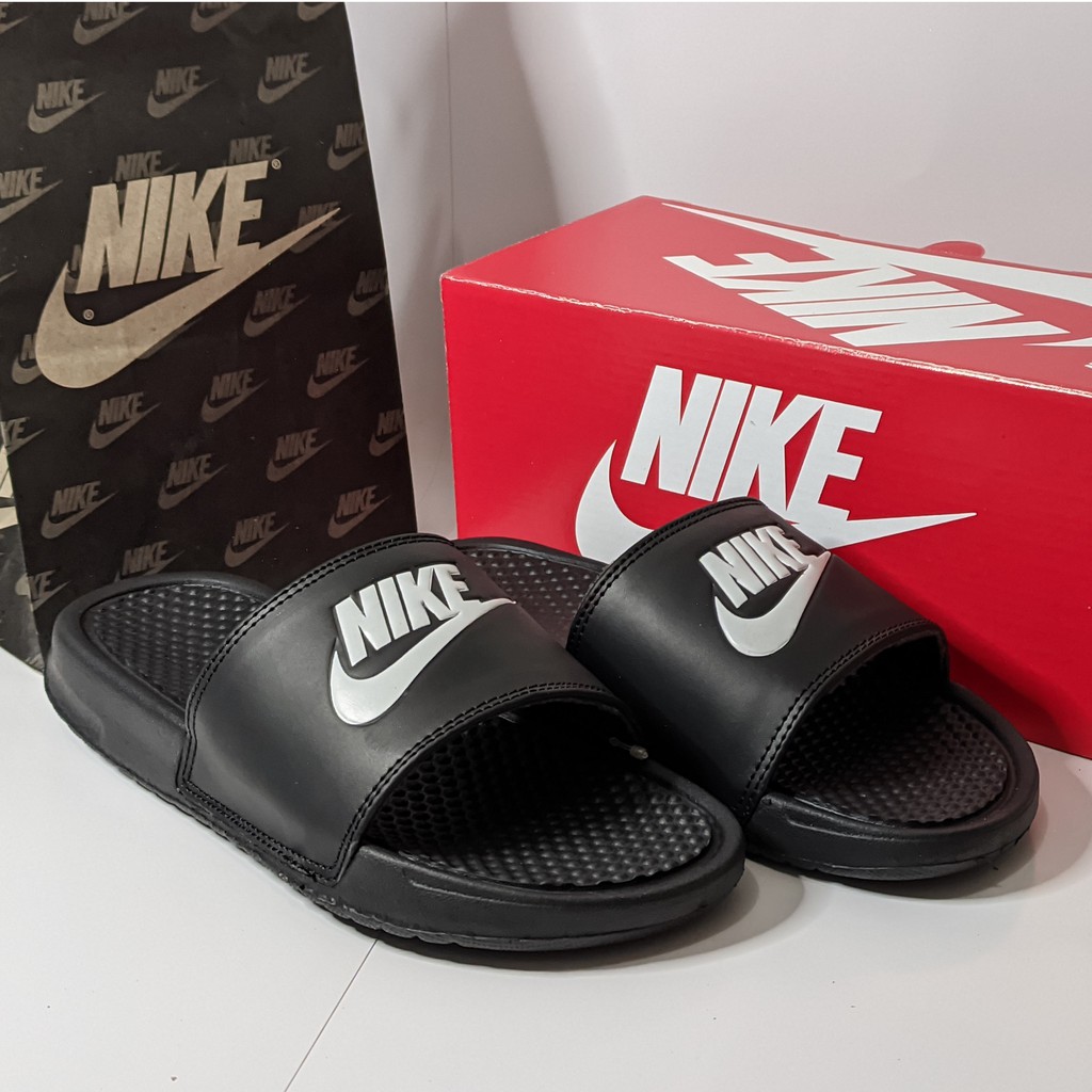 sandal nike benassi swoosh