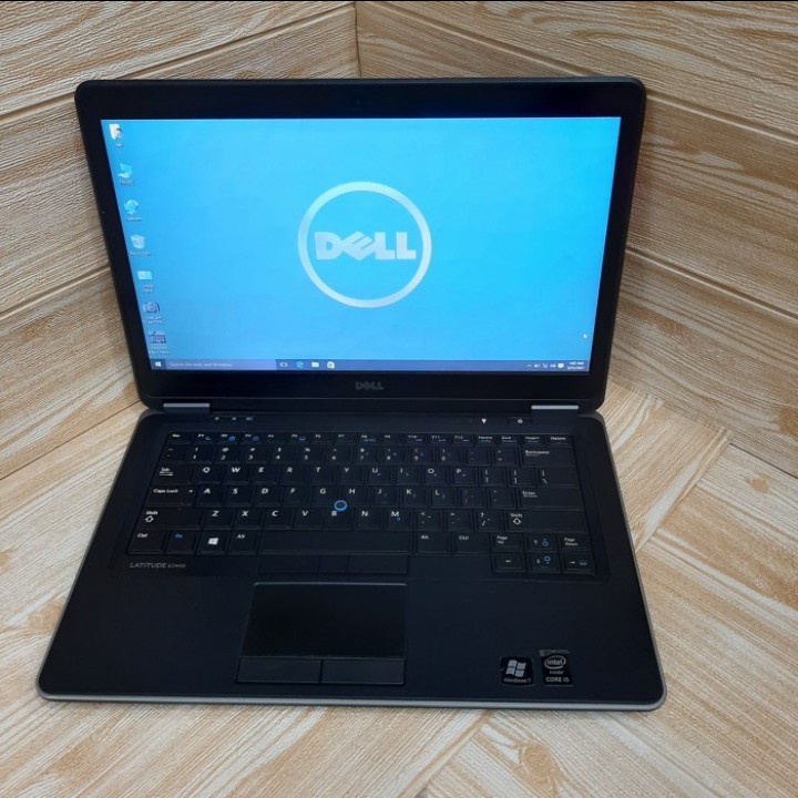 Laptop Dell Latitude E7440 I5 GEN 4 RAM 8 SSD 256GB Second Built Up SALE!!