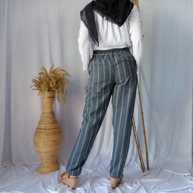 BAGGY PANTS SEMI WOLL SALUR
