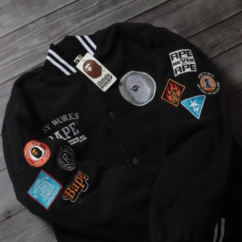 Jaket Varsity Bape Patch Puffer