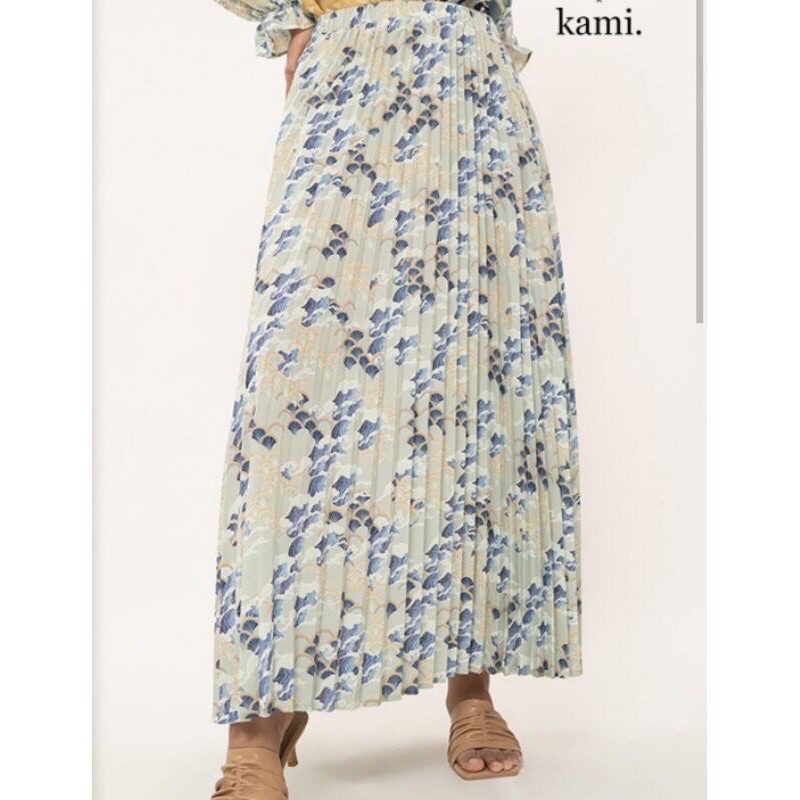 kami x Cotton ink kamiidea preloved kami preloved bukan Buttonscarves preloved