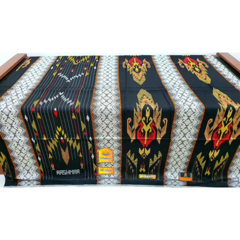 Sarung Tenun Sutra Samarinda Rashmar Spesial Motif SGE Limited Edition 02