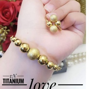 TiTanium set gelang cincin AE4