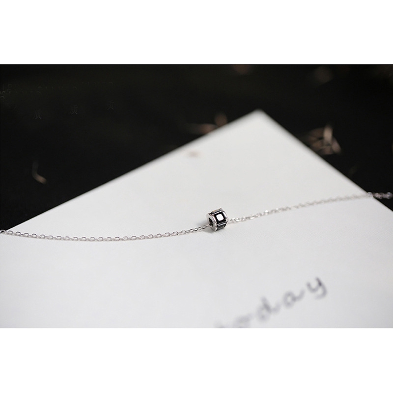 Kalung Liontin Necklaces Mini Round Bean Pendant Kalung Klavikula Pendek Zirkon Hitam Sederhana