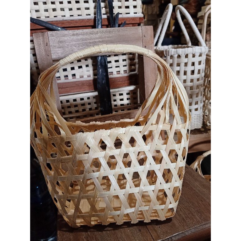 Keranjang Tas Anyaman Bambu