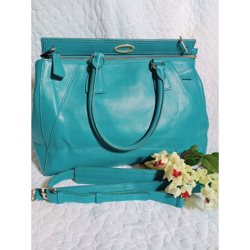 Tas_Nicole_St_Gilles