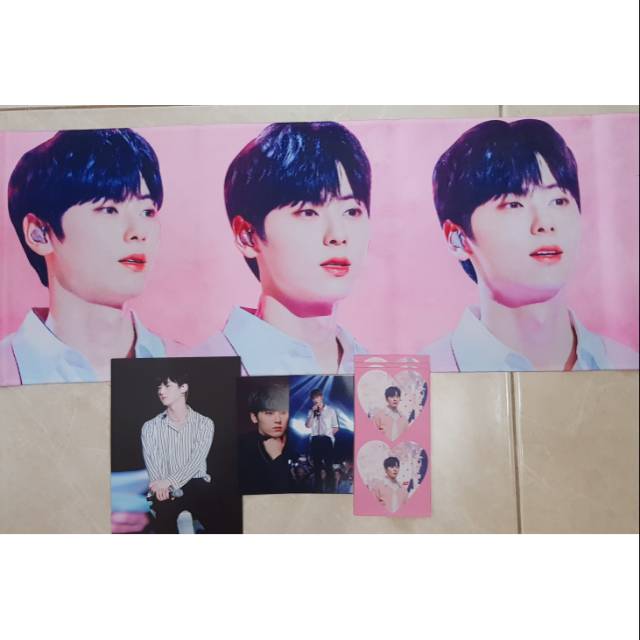 Slogan Hwang Minhyun Nuest Wanna One