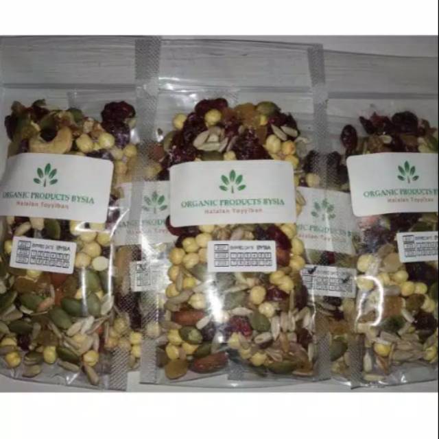 

Roasted Trail Mix 250 gr (Natural Trailmix Nuts & Dried Fruits)