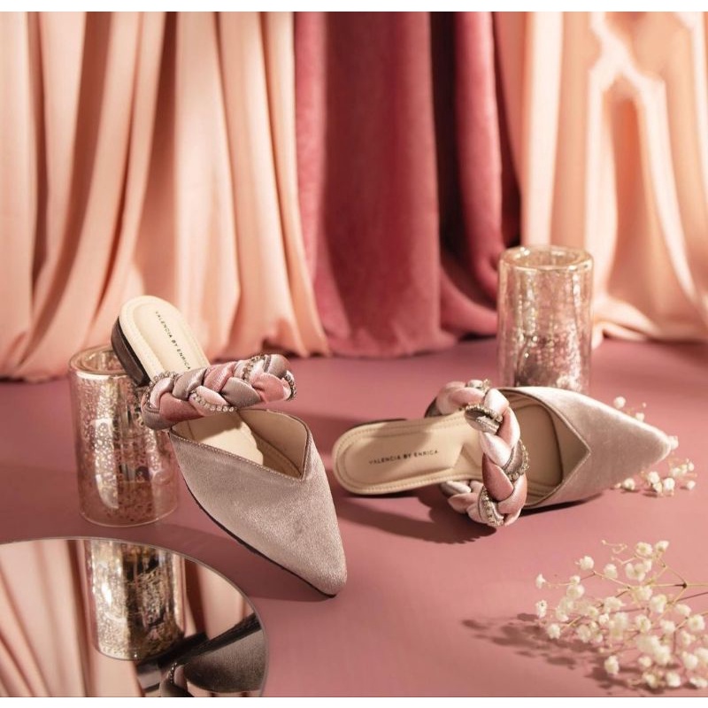 VBE Valencia by Enrica Annie mules dusty grey size 35