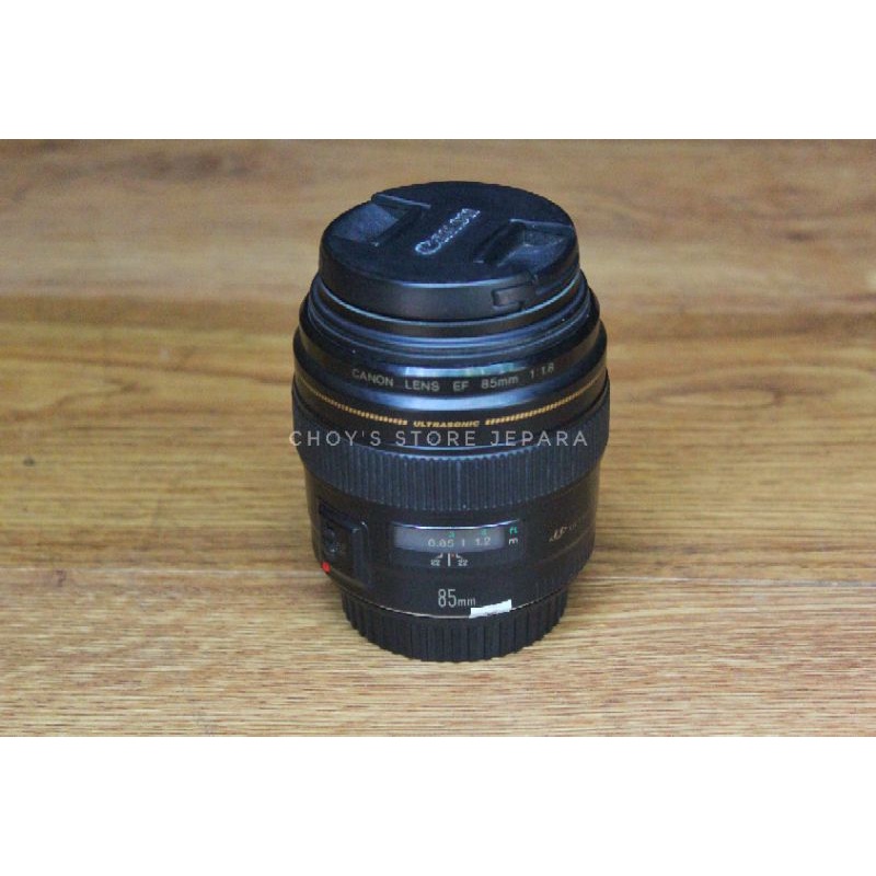 lensa canon 85mm USM