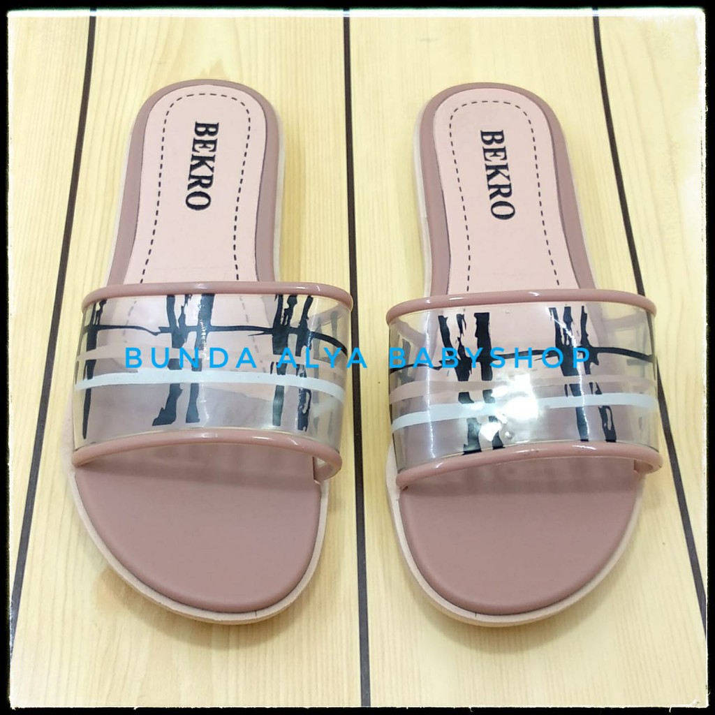 Sandal Slop Wanita SALEM Kotak Size 36 - 40  - Sendal Slop Wanita Alas Karet BEKRO - Sendal Wanita SALE