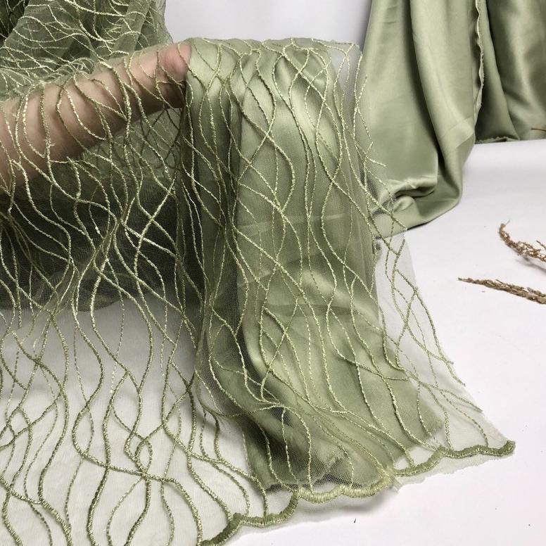 1/2 Meter Kain Kebaya Brokat Tile Prancis Motif Akar Line