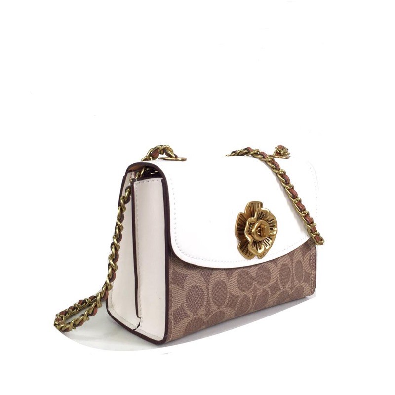 

COACH Parker 18 In Signature