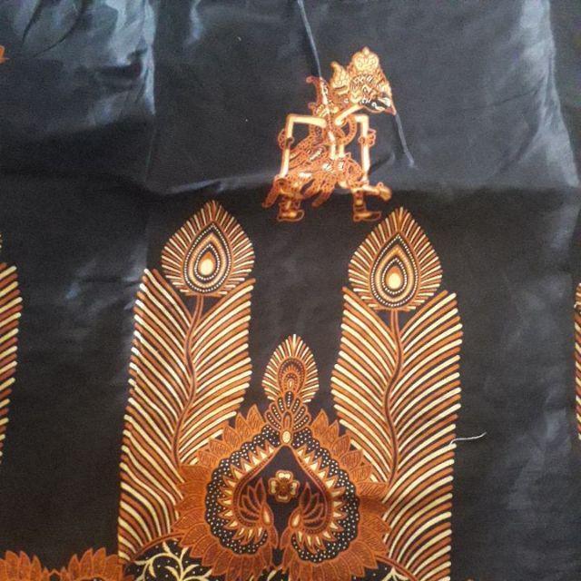 Maura Atasan Batik Motif Wayang Kembar Terviral Di Shopee -  Sania Ruffle Batik Ori Ndoro Jowi Dnt