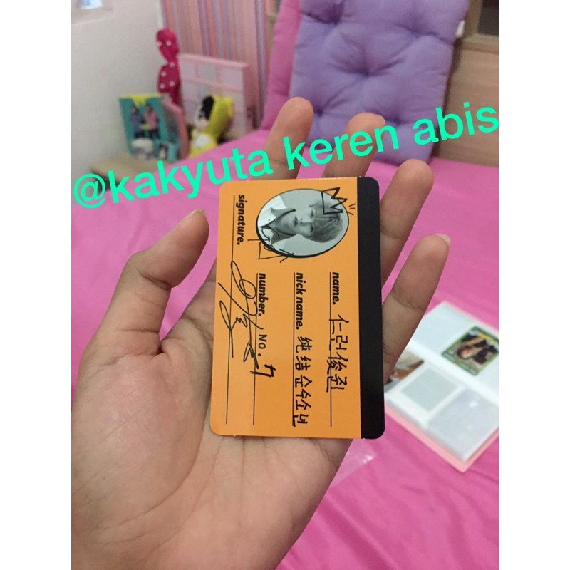 Crew Card Renjun BOOKED