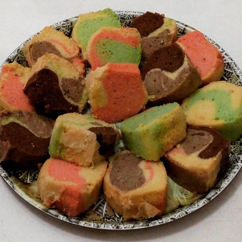 

Neapolitan Cake