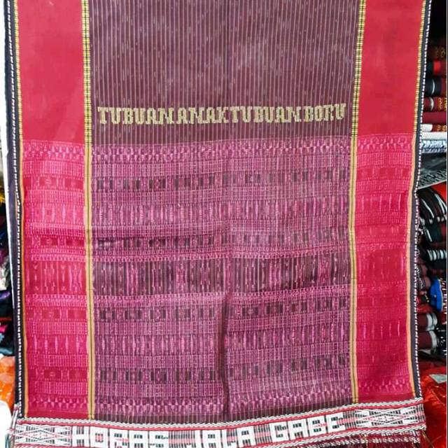 ULOS RAGI HOTANG / ULOS HELA